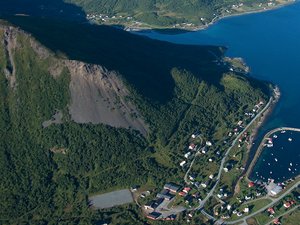 Vannvåg fjellside  