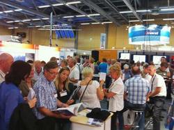 Mye folk og stor stemning på kommunens stand