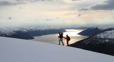 Kveldstur opp Hest, utsikt ut Sognefjorden, foto jh