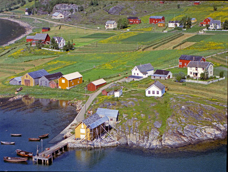 Laupstad 14. juli 1961 - flyfoto