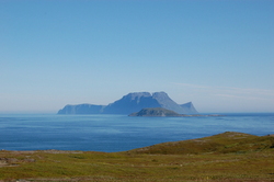 Nord-Fugløya_400x266