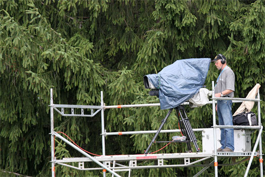 Kameramann på langdistansen under VM i Tsjekkia 2008. Foto: Geir Nilsen/OPN.no.