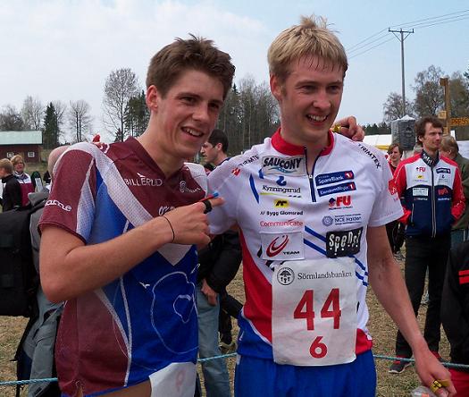 Olav Lundanes og Olle Kallered spurtet om seieren på Stigtomtakavlen 2011. Foto: Vidar Benjaminsen