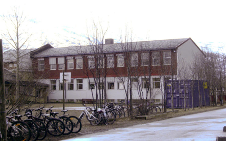 hatteng_skole