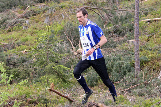 Audun Hultgreen Weltzien i IFK Göteborgs blåhvite drakt under VM-testløpet i Hønefoss og Ringerike. Foto: Geir Nilsen/OPN.no.