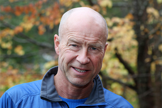 Eirik Næss-Ulseth bor rett inntil Nordmarka på Vettakollen i Holmenkollåsen og har mil etter mil med villmark og flotte treningsforhold rett utenfor hjemmet. Foto: Erik Borg.