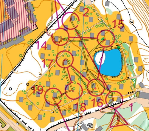 Utsnitt fra sprintløypa brukt under det norske EM-uttaket innlagt i Danish Spring 2014. Kart og veivalg er fra Vegard Ruttenborg og lastet opp i NTNUIs digitale kartarkiv.