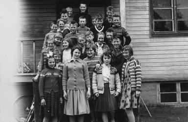 Skibotn-skole-1960-61-Edit