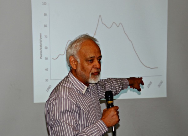 Yusuf Salojee with statistics 600p.jpg