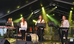 Queens, med Ingebjørg Olaussen, Tonje Eilertsen, Sofie eilertsen og Tanita Eilertsen