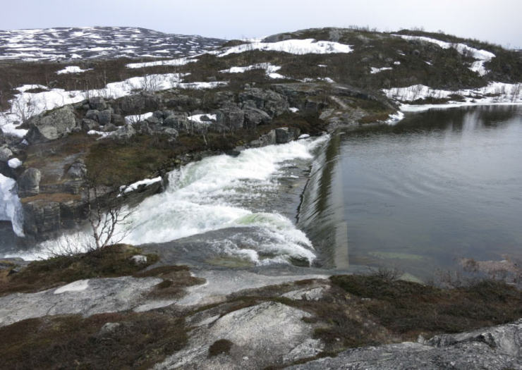 Overløp ved galgojávre. Foto: TKFE.