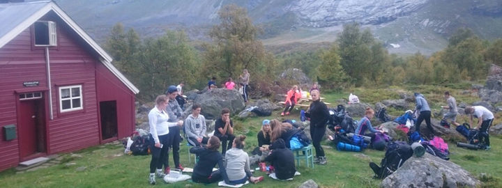 Foto: Stryn vidaregåande skule Elevar i 1STB på tur til Vetledalssetra i Oppstryn