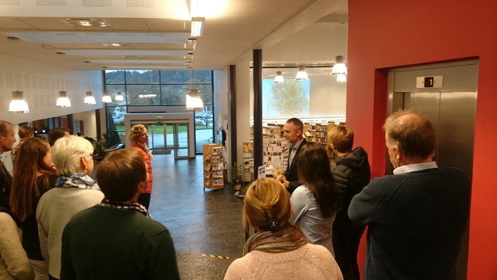 Hovudutval for opplæring på skulebesøk på Flora vgs 26. november 2016 Hovudutval for opplæring på skulebesøk på Flora vgs 26. november 2016