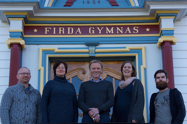 Leiinga ved Firda vgs, frå venstre: Magne Larsen, Solfrid Bjørkum, Hallgeir Hansen, Charlotte Østebø Nilsen og Jørgen Dølvik Husbyn Leiinga ved Firda vgs
