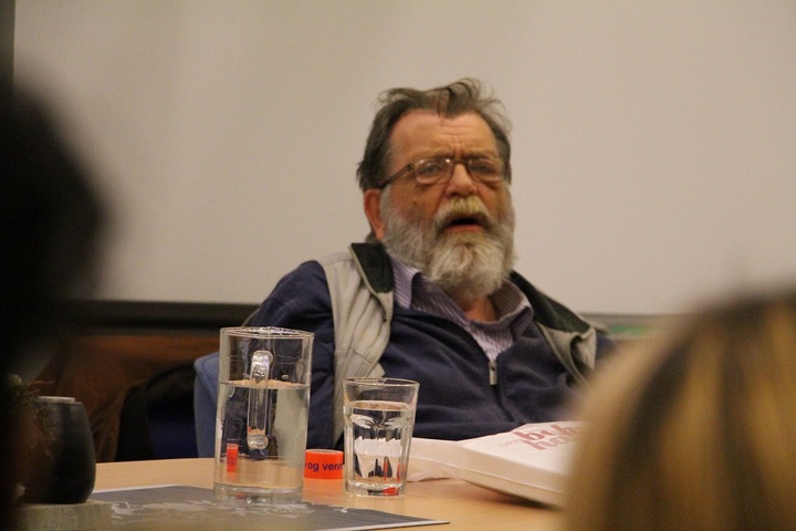 Professor Frank Aarebrot på Dale vgs