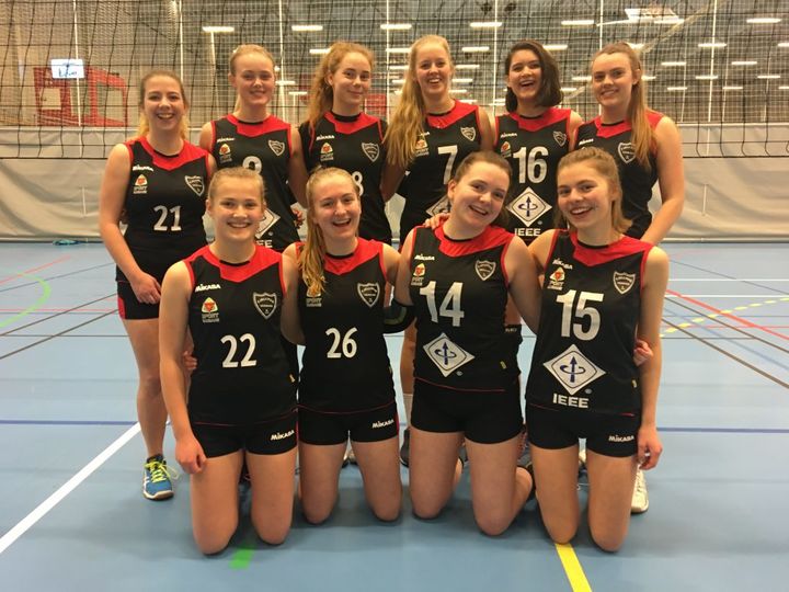 volleyballjentene til Firda volleyballjentene til Firda