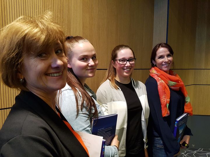 På landskonferanse i Stavanger Liv Rygg, Kamilla Seljeseth, Sunniva Leivdal og Hege Bjørlo Sandbakk Foto: Karl Haakon Sævold På landskonferanse i Stavanger Liv Rygg, Kamilla Seljeseth, Sunniva Leivdal og Hege Bjørlo Sandbakk Foto: Karl Haakon Sævold