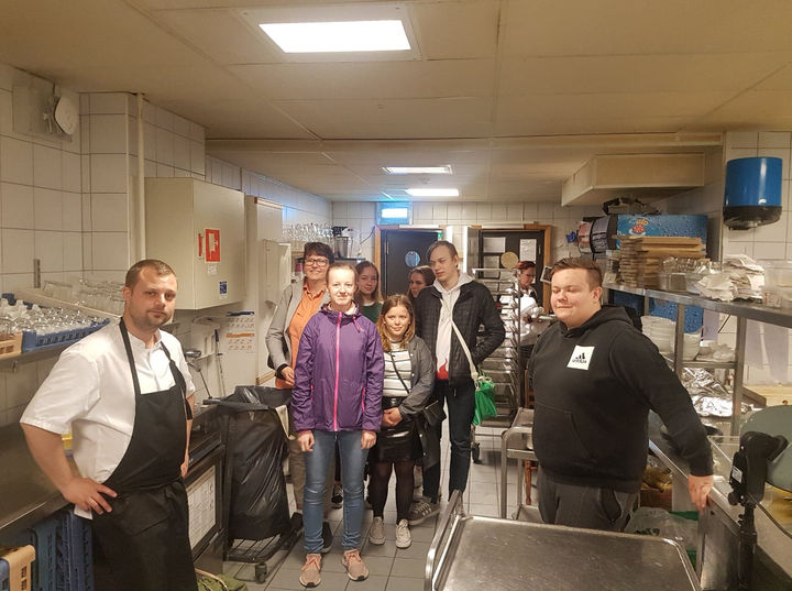 Besøk på kjøkkenet ved Quality Hotell Florø Foto: Iren Hammersvik Besøk på kjøkkenet ved Quality Hotell Florø