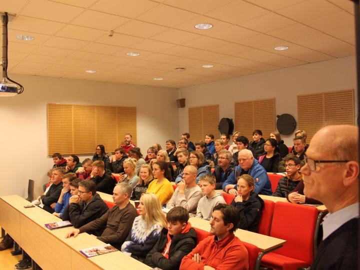 Fullsett Auditorium Foto: Bjarne Husevåg Fullsett Auditorium