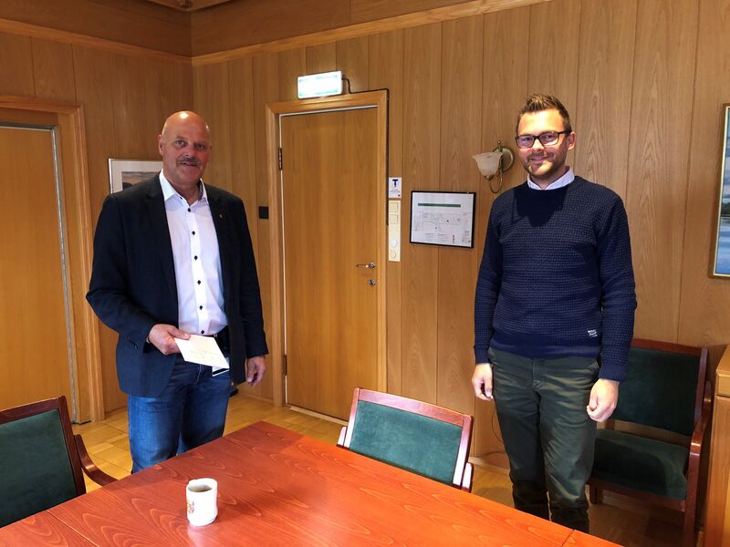 larsen og Etsy jensen