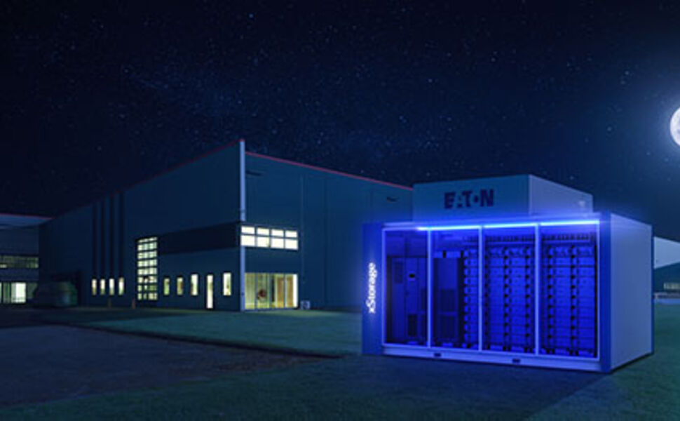 Containeren kan bygges opp med gjenbrukte elbilbatterier fra Nissan Leaf. Foto: Eaton