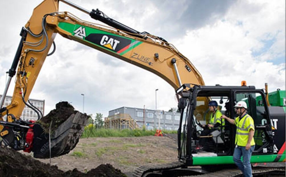 Den elektriske gravemaskinen er en prototyp, utviklet på Skedsmo, av Pon Equipment. Foto: Statsbygg<br /><br />