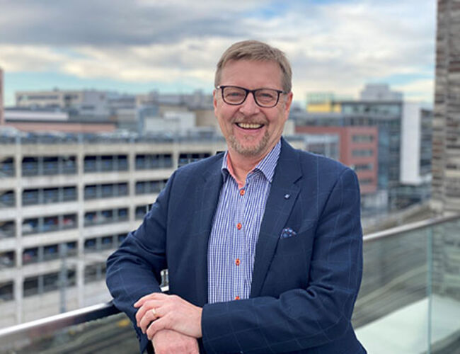 Bill Engeness takker driftsteamene for at Cityons sentre over hele Norden blir Breeam In-Use-sertifiserte i løpet av 2020. Foto: Daniel Sellevoll