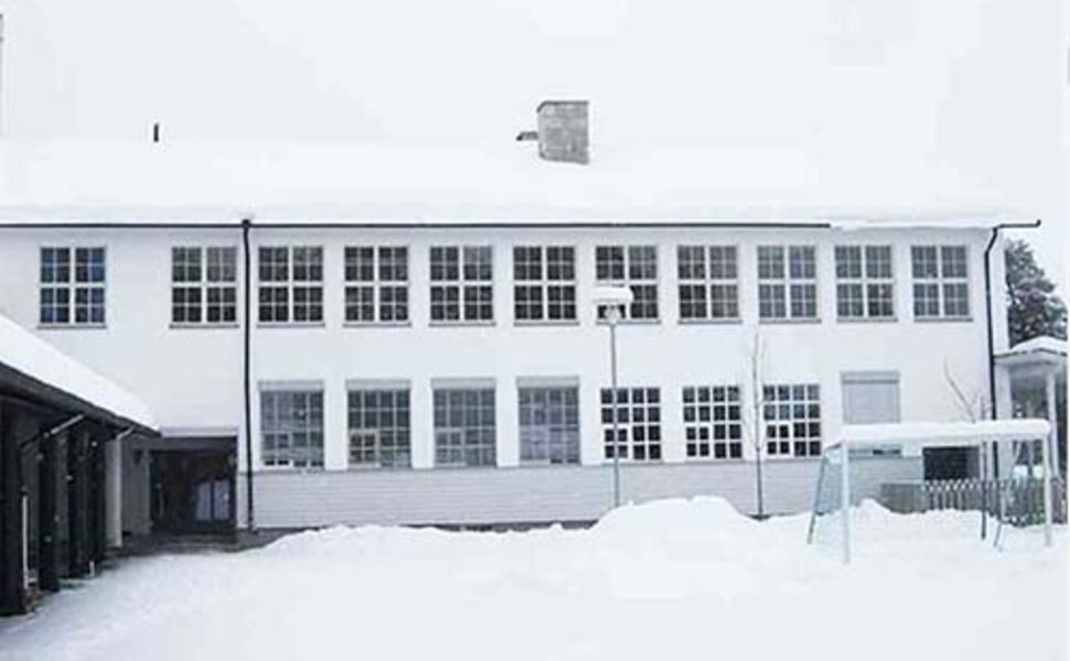 Osen skole i Åmot. Her er det satt inn varmepumpe og optimalisert ventilasjon- og varmeanlegg. Foto: Alf Kristian Enger