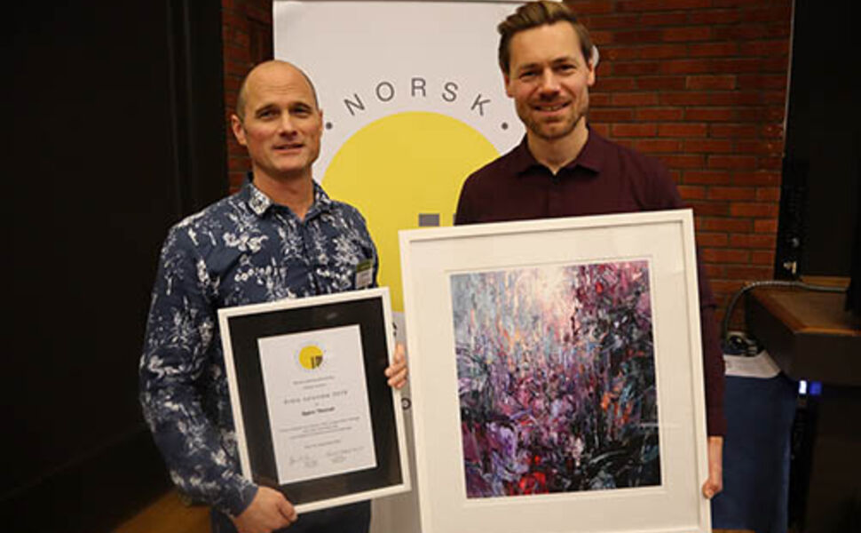 Bjørn Thorud (til venstre) og styreleder i Norsk solenergiforening, Bjørn-Yngve Kinzler-Eriksen.