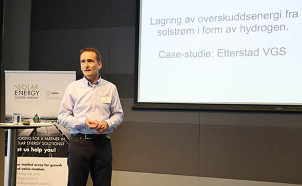 Trond Schjerven fra ÅF Engineering i aksjon under Hydrogenkonferansen den 28. mai.