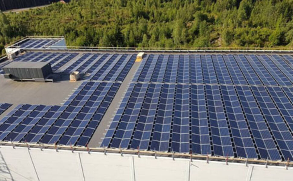 Solcelleanlegget på Unils lager i Våler. Foto: Norgesgruppen
