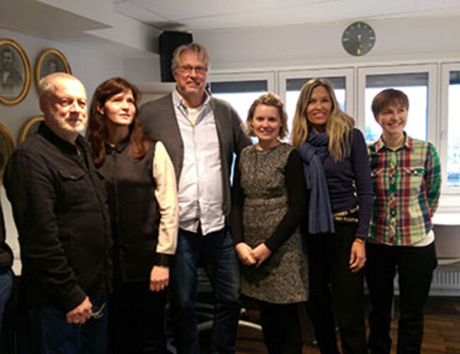 Norsk solenergiforening ser en økende interesse for solenergi i Norge. Bilde: Styret ved Stanislas Merlet, Bjørn Larsen, Michaela Meir, Yngvar Søetorp, Mari Lyseid Auten, Lisa Henden Groth og generalsekretær Åse Lekang Sørensen. Harald Grytten, Simona Petroncini og Tommy Pedersen i styret var ikke tilstede da bildet ble tatt. Foto: Norsk solenergiforening