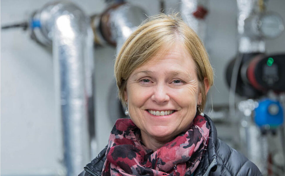 – Jeg har alltid syntes at varmepumper er en genial idé, røper Monica Havskjold, nytt styremedlem i Norsk Varmepumpeforening. Foto: Novap