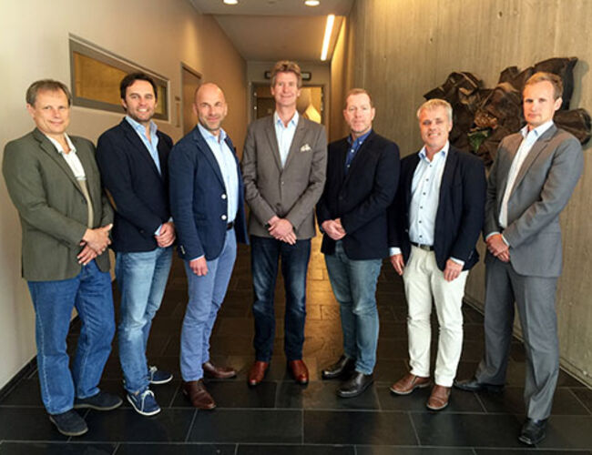 Det nye styret i Novap. Fra Venstre: Vidar Havellen, Einar Smidesang, Jens Christian Frydenlund, Gunnar Solem, Ole Andreas Valnes, Benny Simonsen, Kenneth Johansen Kløw. Frode Bergheim var ikke tilstede. Foto: Novap