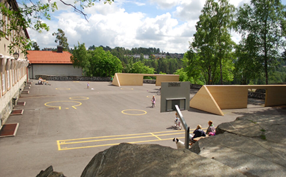 Skolegården på Ljan skole i Oslo. Foto: Tekniske Nyheter<br /><br />