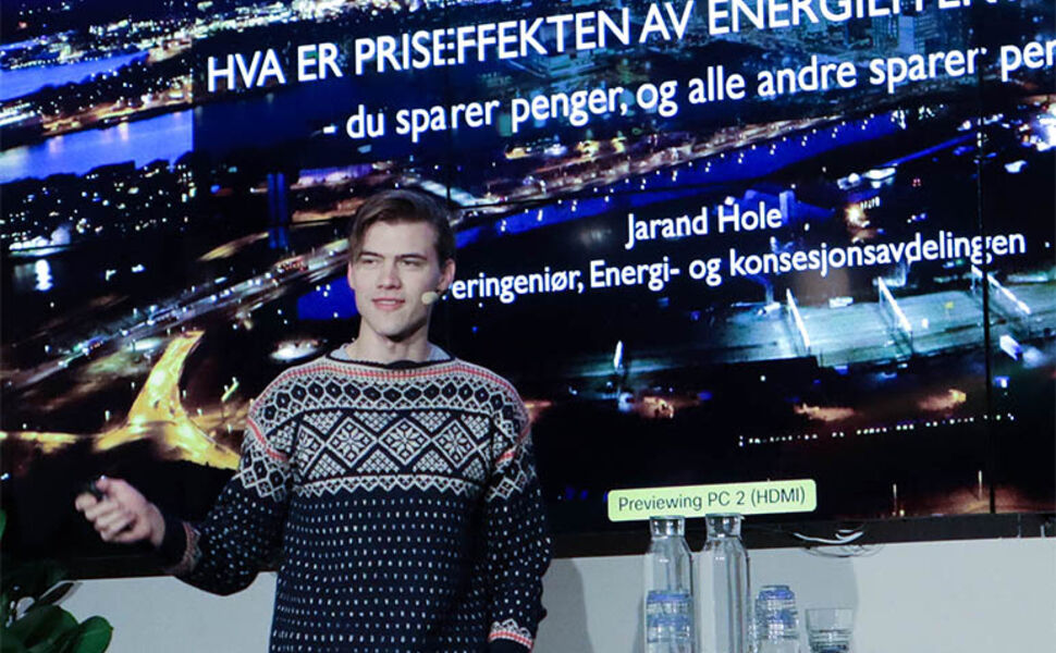 Overingeniør Jarand Hole i NVE i aksjon under webinaret ”Hva er galt med energieffektivisering”, som ble arrangert i november. Foto: Thea Müller/EFO