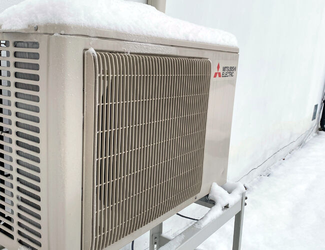 Moderne varmepumper fungerer effektivt og sparer mye strøm også på kalde dager. Foto: Einar Gulbrandsen