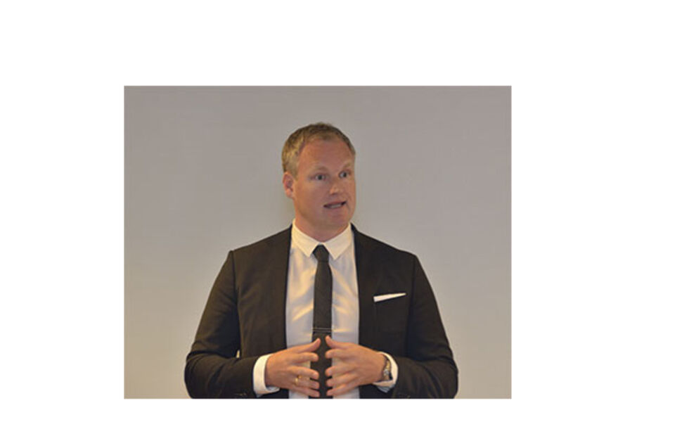 Administrerende direktør i Schneider Electric Dagfinn Ringås holdt et innlegg under åpningen av Sandbakken Mikrogrid og Energipark. Foto: Tekniske Nyheter