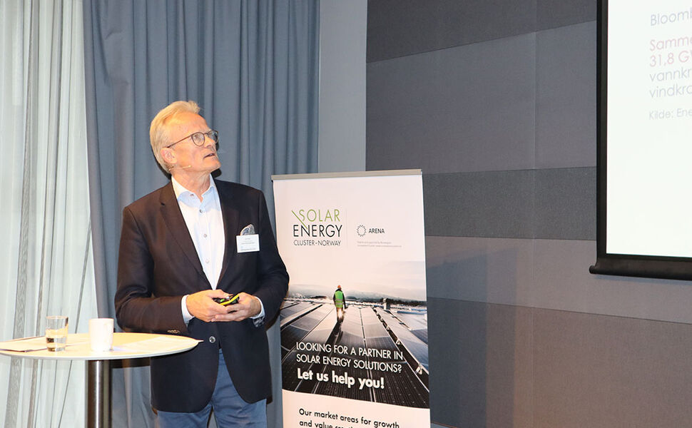 – Ved å bygge nye solkraftverk kan man få energipriser som er lavere en driftskostnadene til et kullkraftverk, sa Sven Røst fra Scatec på Hydrogenkonferansen den 28. mai. Foto: Steinar Aasen/Norsk Hydrogenforum