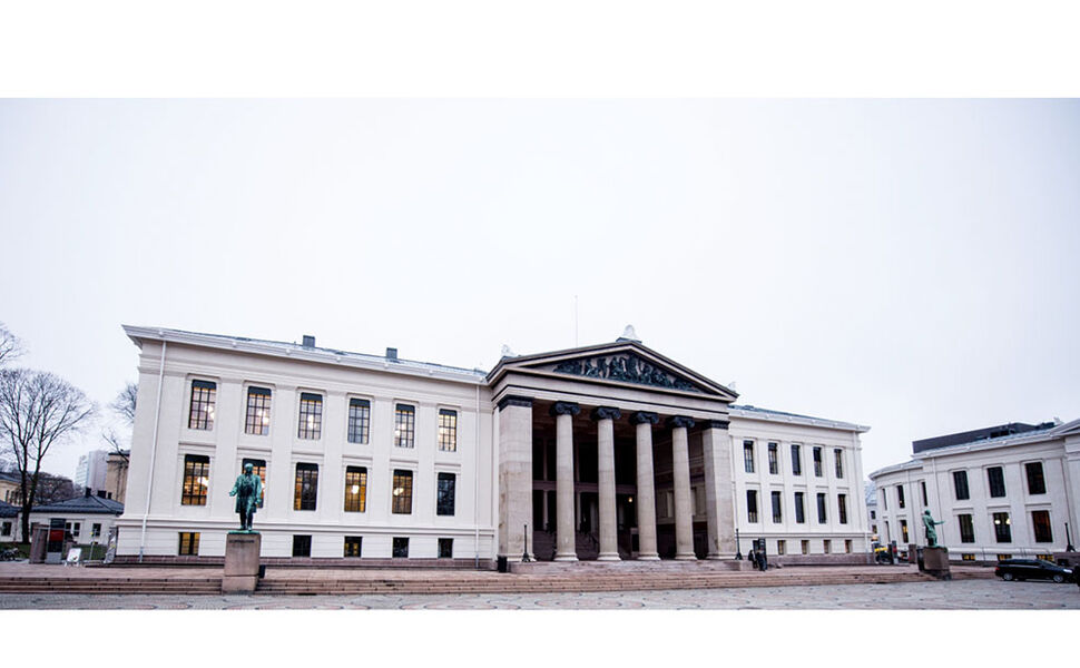 Universitetet i Oslo har ansvar for rundt hundre ulike bygninger med over 600 000 m2 samlet areal. Bildet ovenfor illustrerer et av UiOs bygg. Foto: Anders Lien, Domus Media