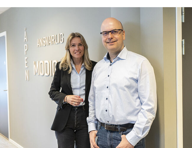Daglig leder i Aneo Industry, Ann Merethe Lysø Sommerseth, og teknisk sjef i Aneo Industry, Michael Bantle.  Foto: Aneo