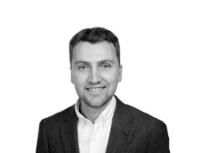 - Å kunne feilsøke og oppdage lekkasjer uavhengig av hvor de er i systemet, på avstand fra datamaskinen vår, letter og effektiviserer vannkontrollen samtidig som det sparer tid og penger, sier driftssjef Knut Erik Heier hos Malling & Co. Foto: Smartvatten