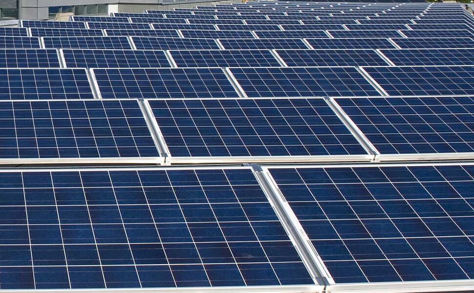 Glitre Nett opplever sterk vekst i antall solcelleanlegg i sitt nettområde, og utviklingen er ventet å fortsette fremover. Foto: Glitre Nett