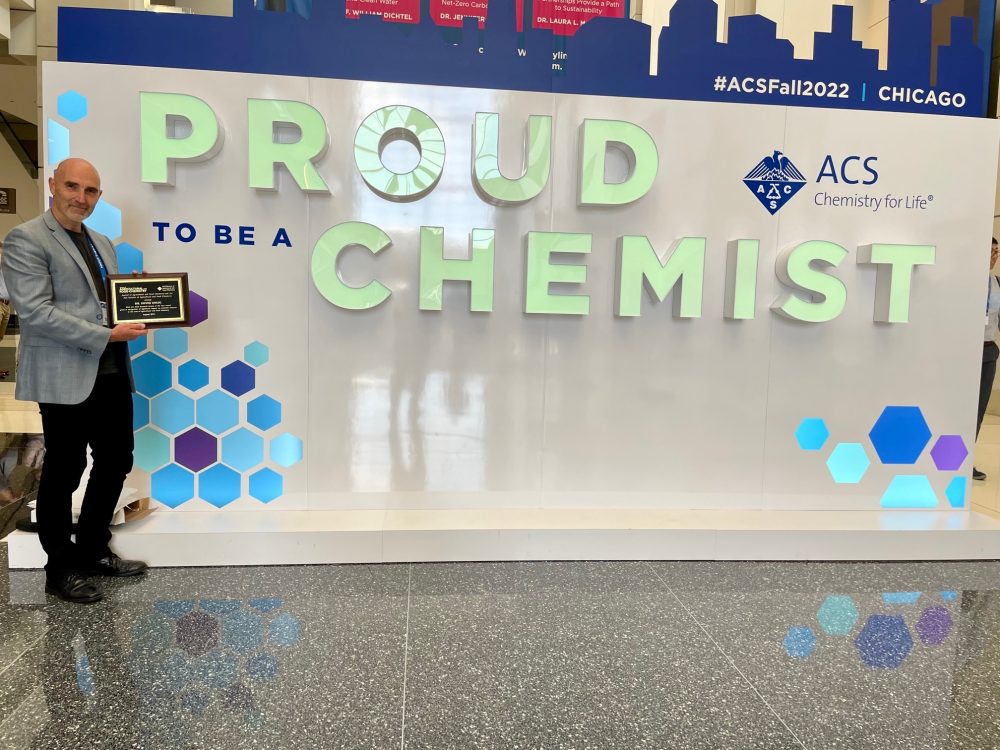NIOM scientist wins article of the year award