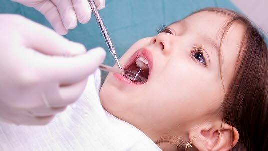 Restorative materials for severely affected primary molars