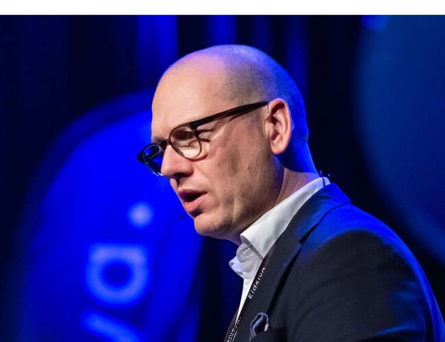 - Datasenteret vi kjøper på Gjøvik er et av Norges mest sikre. Vi overtar samtidig forretningsvirksomheten knyttet til driften av datasenteret, sier administrerende direktør Ola Børke i Eidsiva Bredbånd. Foto: Eidsiva