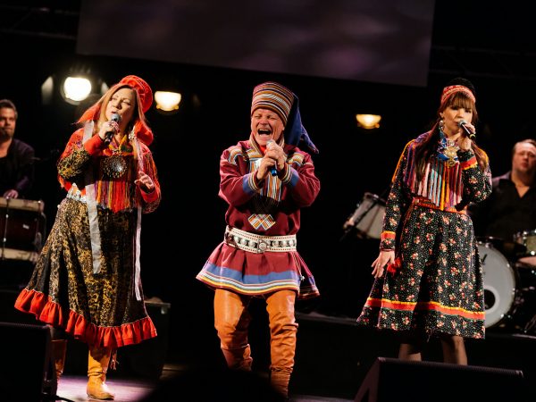 Strålande hyllest til Inga Juuso i Operaen