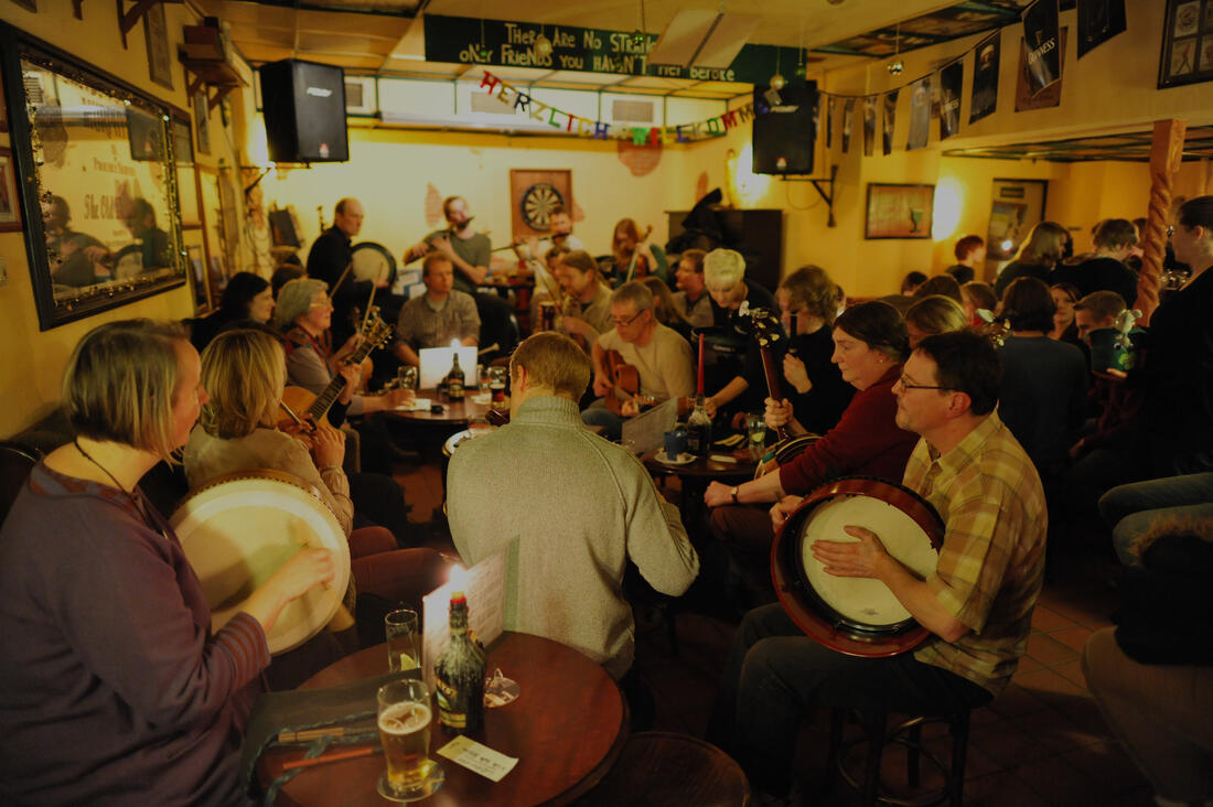 Sketches of Green: Irish folk music