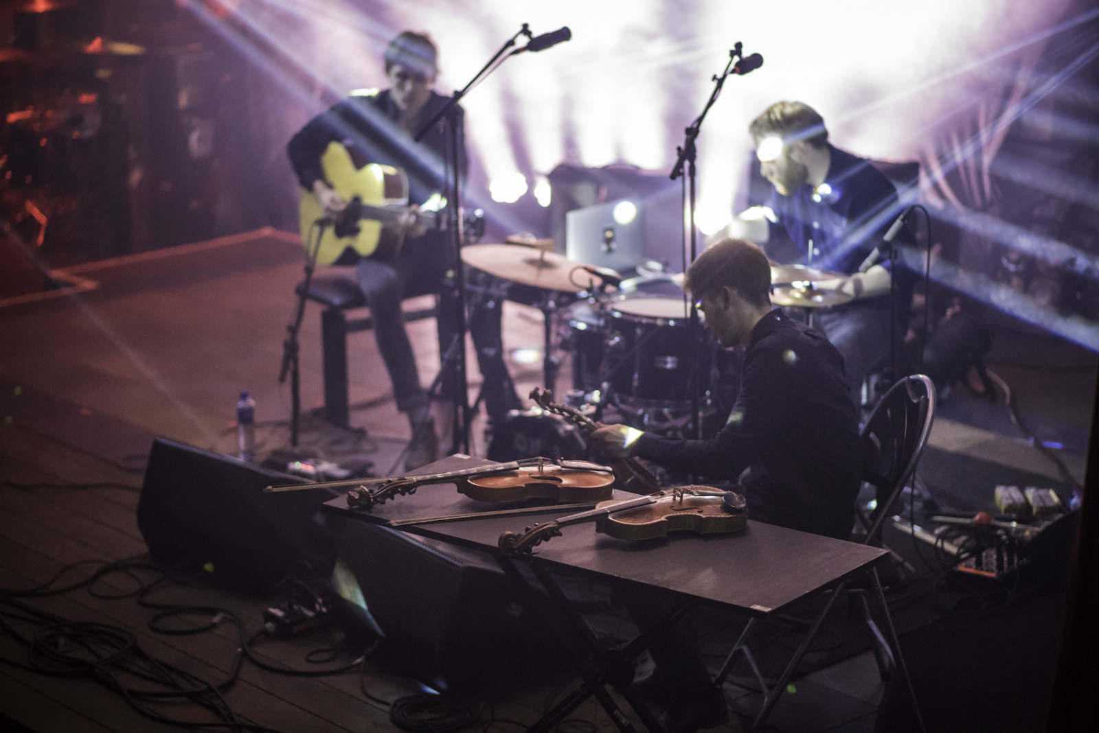 Erlend Apneseth Trio: Lokk