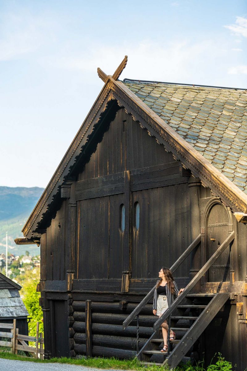 Frå Finnesloftet og ut i verda